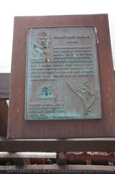Richard Henry Dana Jr Plaque at Stearns Wharf.jpg