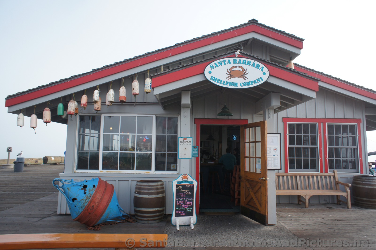 Santa Barbara Shellfish Company at Stearns Wharf.jpg