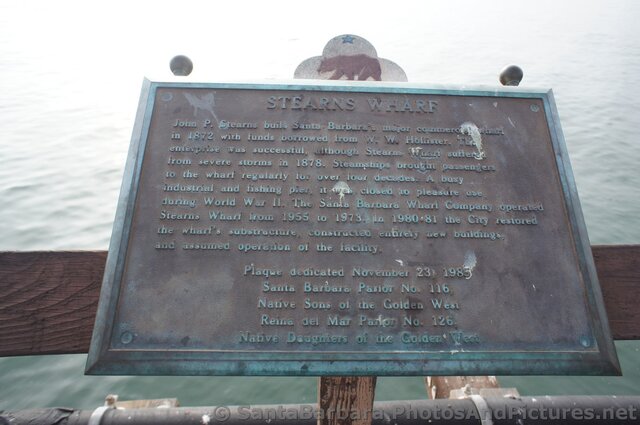 Stearns Wharf History Plaque.jpg