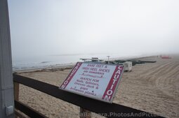 Stearns Wharf Warning Sign for Bare Feet & High Heel Shoes.jpg