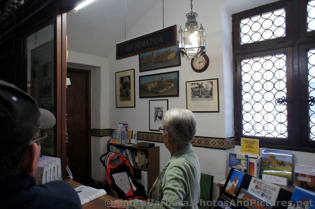 Santa Barbara County Courthouse Information Booth.jpg