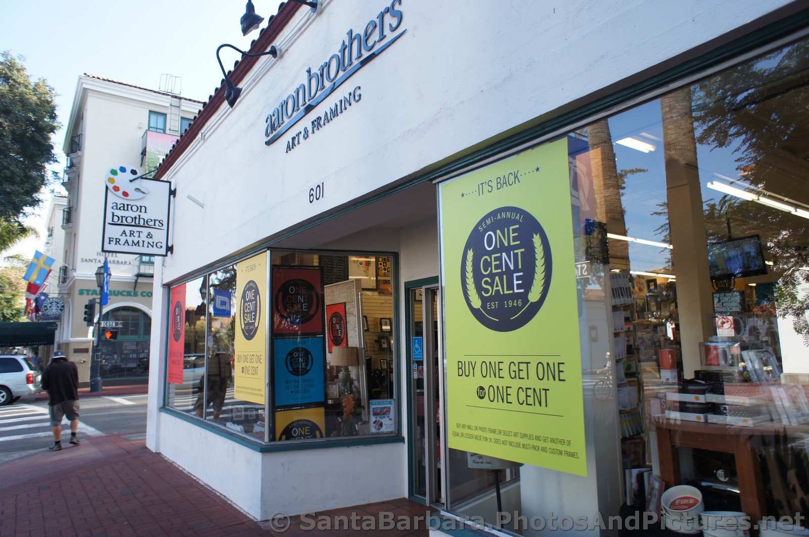 Aaron Brothers on State St Santa Barbara.jpg