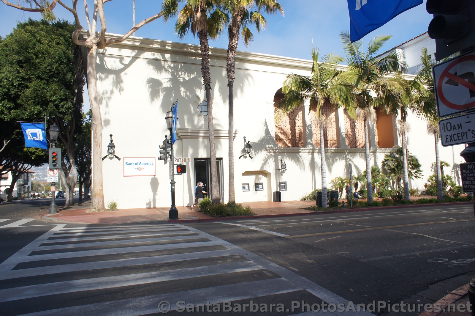 Bank of America on State St Santa Barbara.jpg
