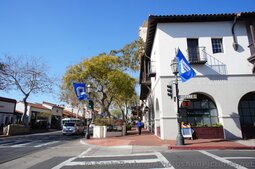 First Republic Bank on State St & Anapamu in Santa Barbara.jpg