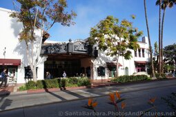 Metro 4 Movie Theater in Santa Barbara on State St.jpg