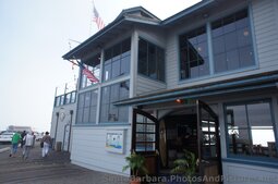 Entrance to the Harbor Restaurant Stearns Wharf.jpg