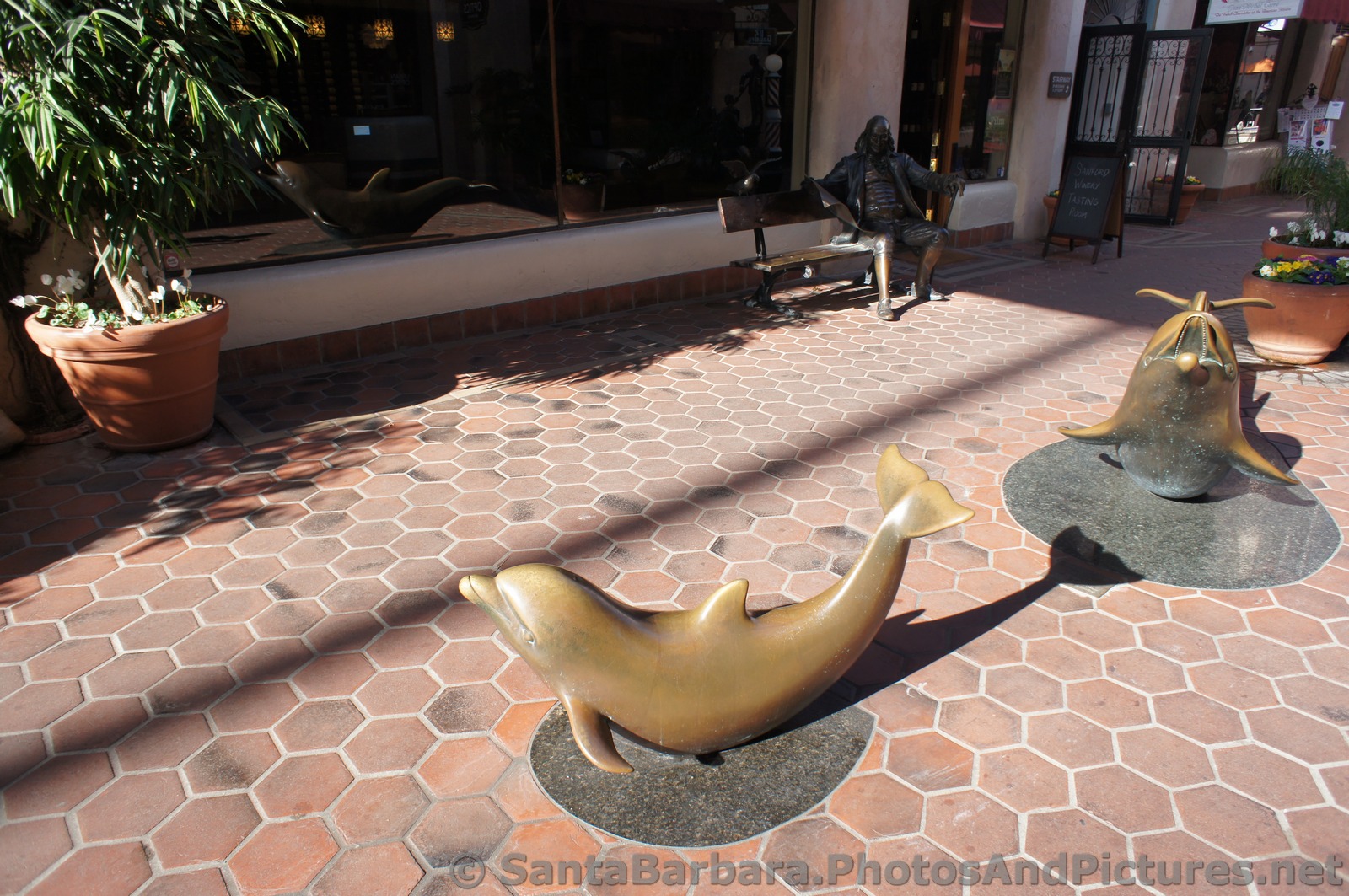 Sculpture of Dolphins at La Arcada Santa Barbara.jpg