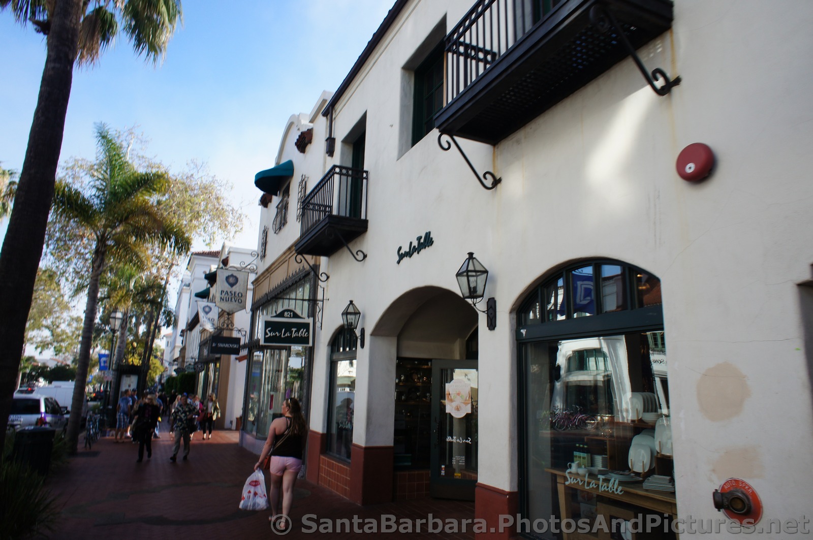 Sur La Table near Paseo Nuevo Santa Barbara.jpg