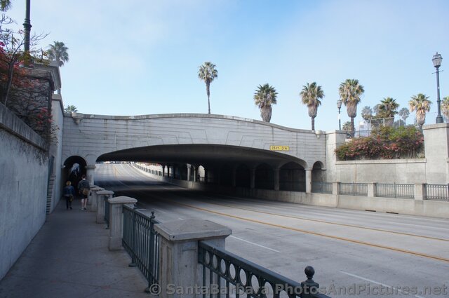 101 Freeway Bridge over State St in Santa Barbara.jpg