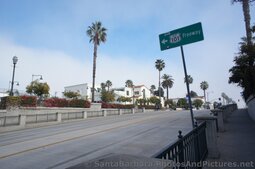 101 Freeway Sign in Santa Barbara.jpg